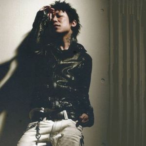 DIR EN GREY(fBAOCj̋̃t@bVAȂAR[fBlCg̓IVI